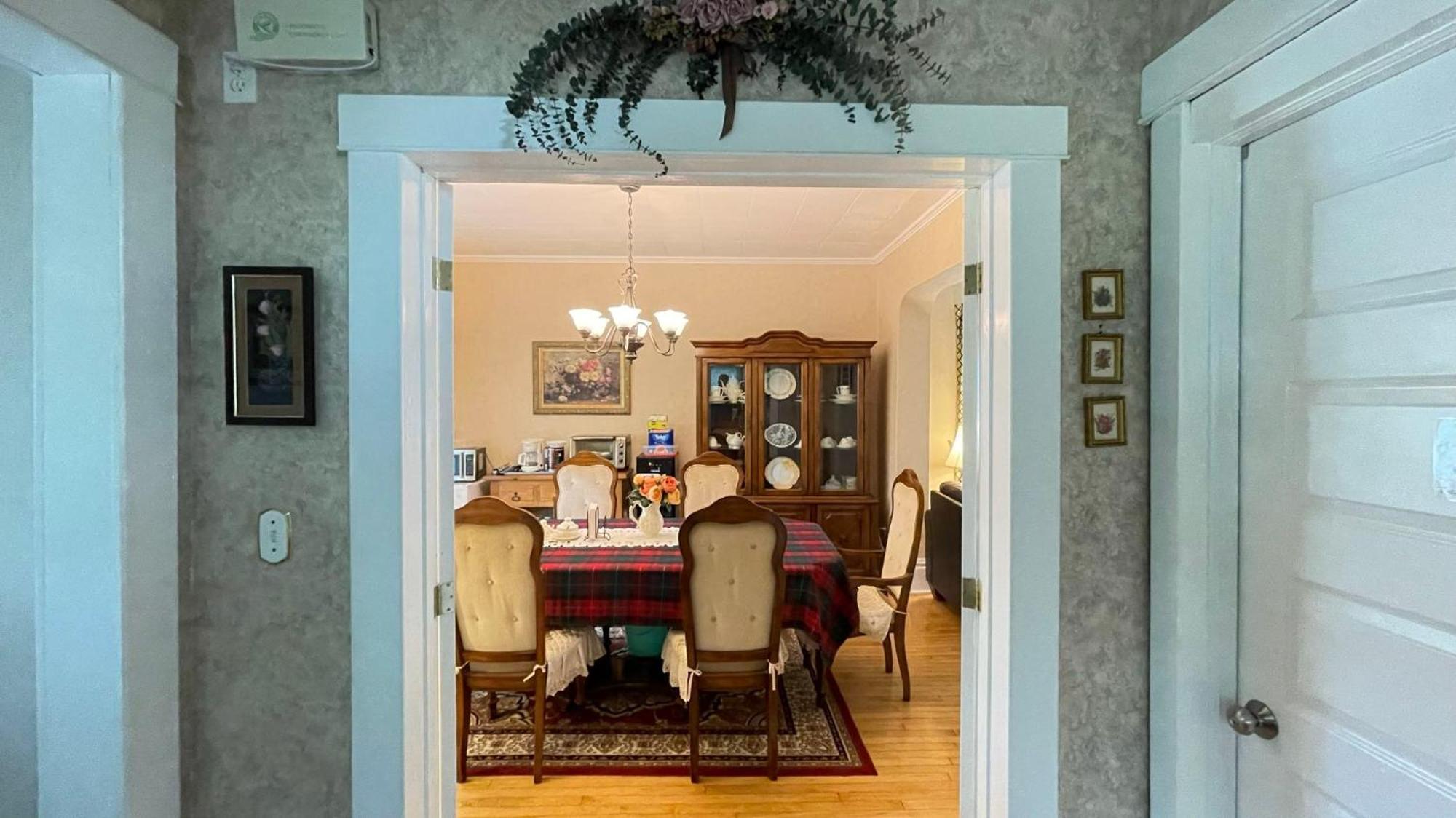 Strathaird Bed And Breakfast Niagara Falls Eksteriør billede
