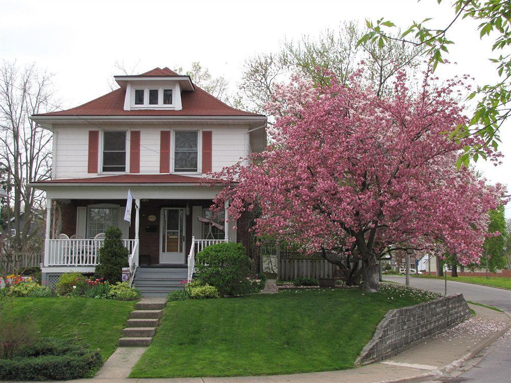 Strathaird Bed And Breakfast Niagara Falls Eksteriør billede